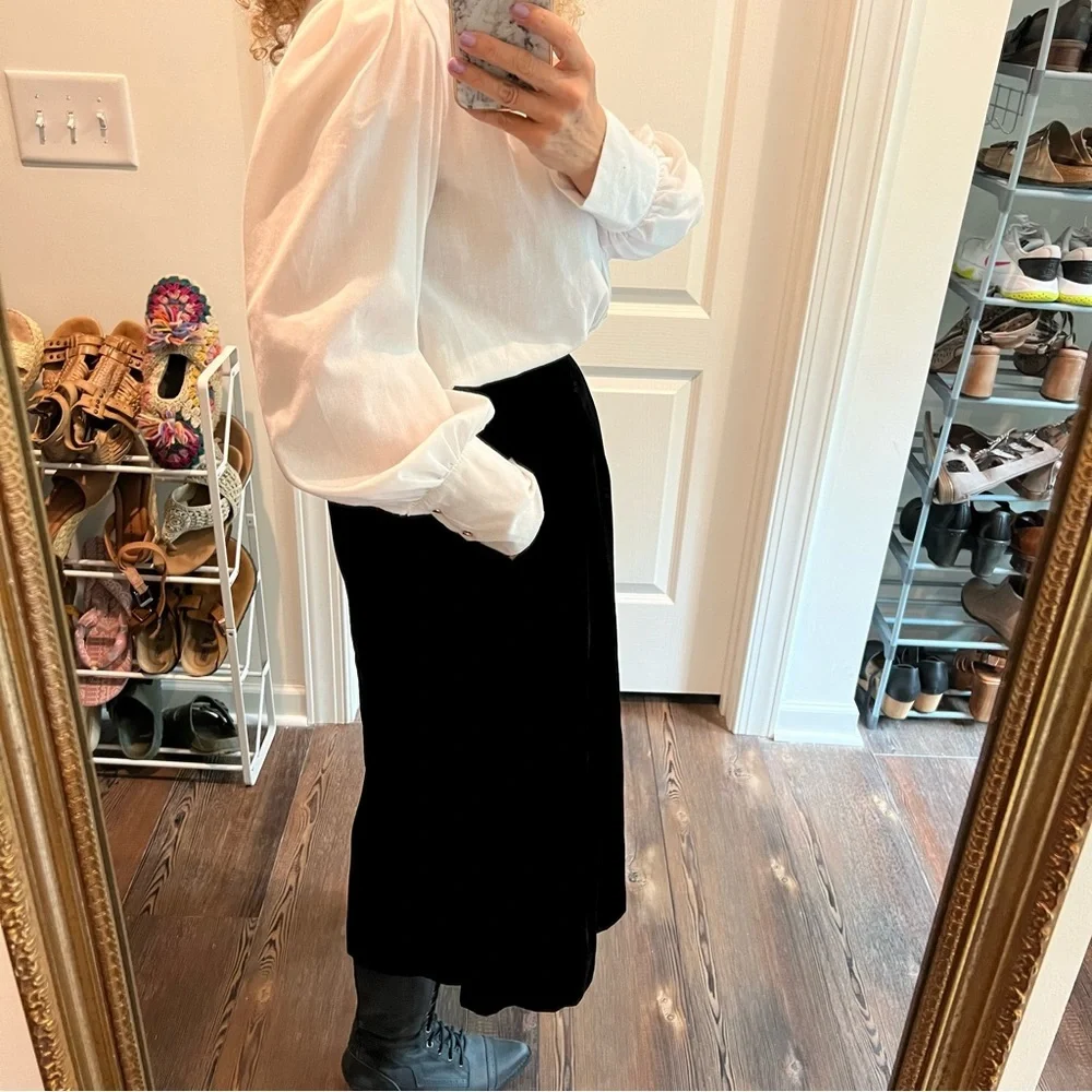 Vintage classic black